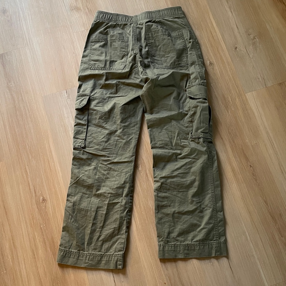 Abercrombie & Fitch Olive Green Cargo Pants - Picture 2 of 4